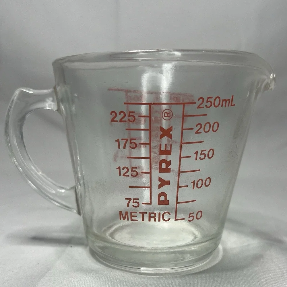 Vintage Pyrex 1 Cup‎ 8oz Glass Measuring Cup Red Lettering 250mL Metric USA 508